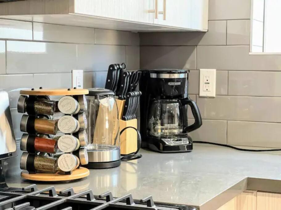 4br Townhouse In Koreatown Los Angeles